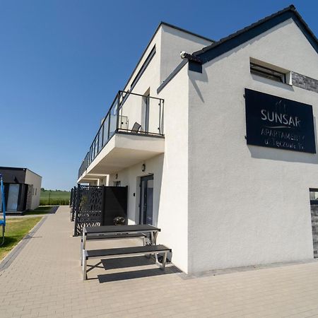 Sunsar Aparthotel Сърбиново Екстериор снимка